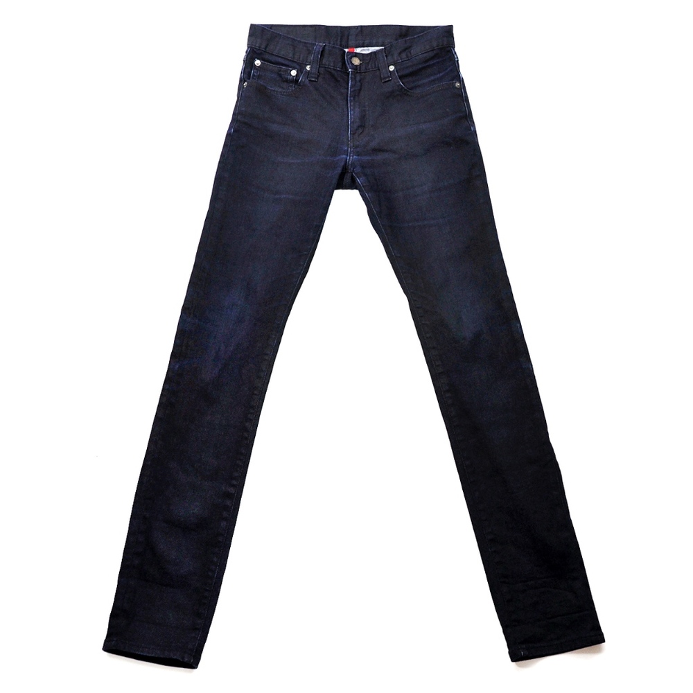 UNIQLO UJ T000 Skinny Fit Tapered Jeans in Indigo
